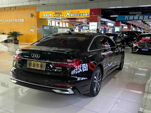Audi A6L — Фото автомобиля 21