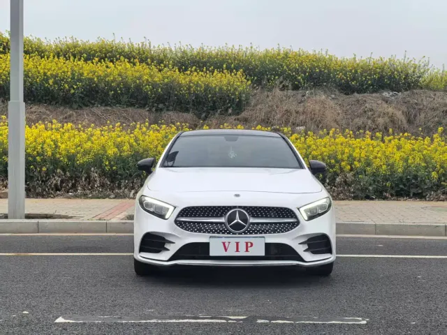 Mercedes-Benz A-Class — Фото автомобиля 2