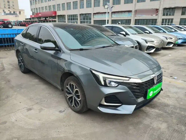 Roewe i6 MAX EV — Фото автомобиля 3