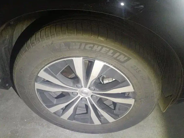 Volvo XC60 — Фото автомобиля 6