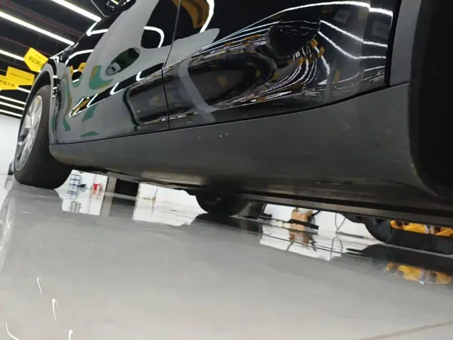 Tesla Model Y — Фото автомобиля 21