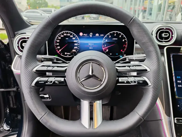 Mercedes-Benz C-Class — Фото автомобиля 10