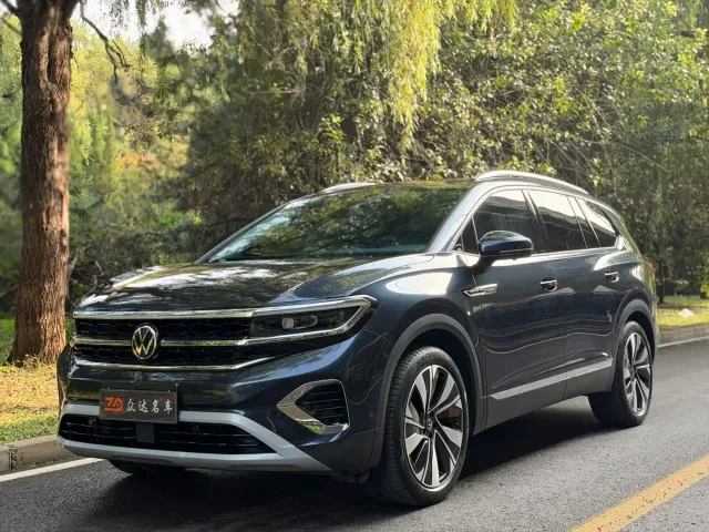 Фотография автомобиля — Volkswagen Talagon