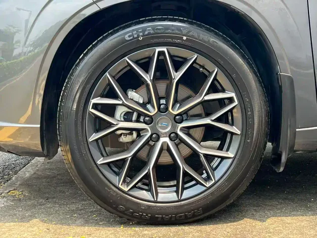 Changan Z6 — Фото автомобиля 9