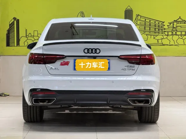 Audi A4L — Фото автомобиля 4