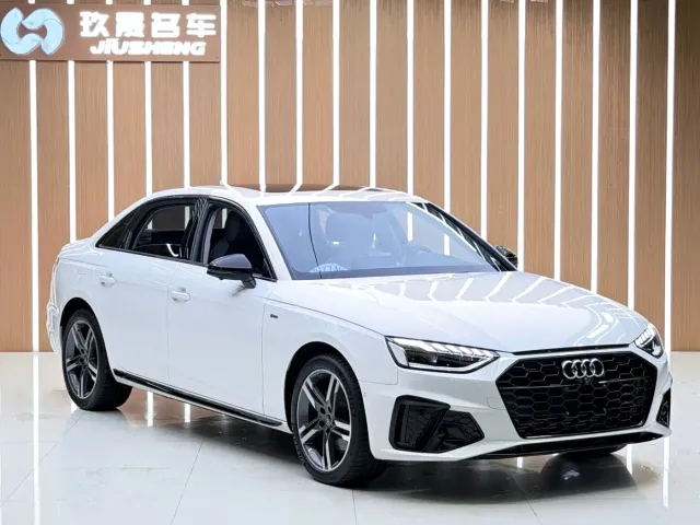Audi A4L — Фото автомобиля 3