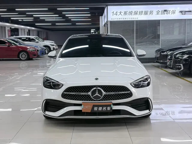 Mercedes-Benz C-Class — Фото автомобиля 2