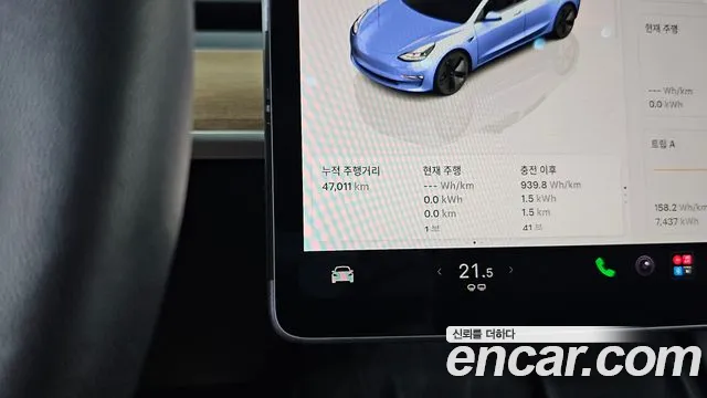 Tesla Model 3 — Фото автомобиля 8