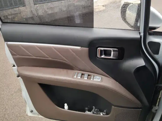 Wuling Starlight 730 — Фото автомобиля 7