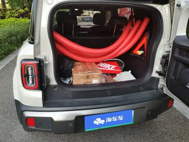 Baojun Yep Plus — Фото автомобиля 4