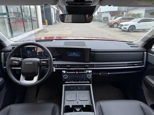 Hyundai Santa Fe — Фото автомобиля 11