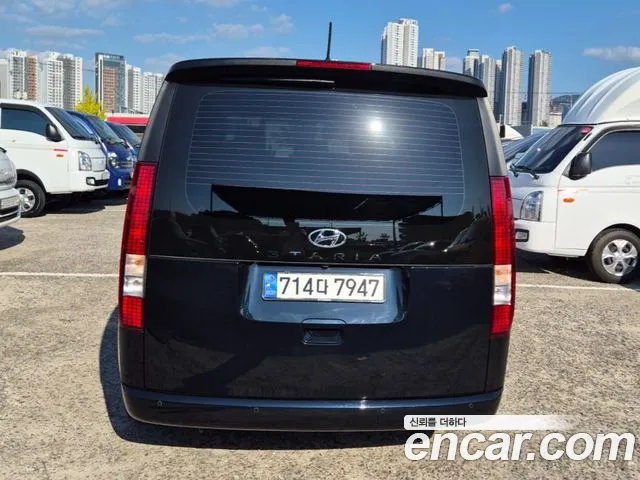Hyundai Staria — Фото автомобиля 4