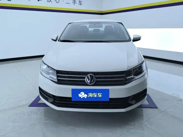 Volkswagen Santana — Фото автомобиля 2