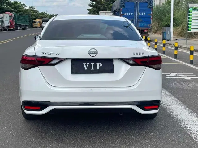 Nissan Sylphy — Фото автомобиля 8