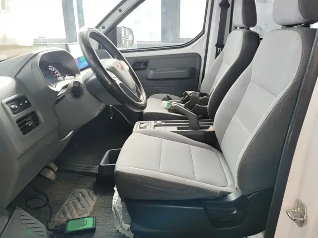 Wuling Yangguang — Фото автомобиля 10