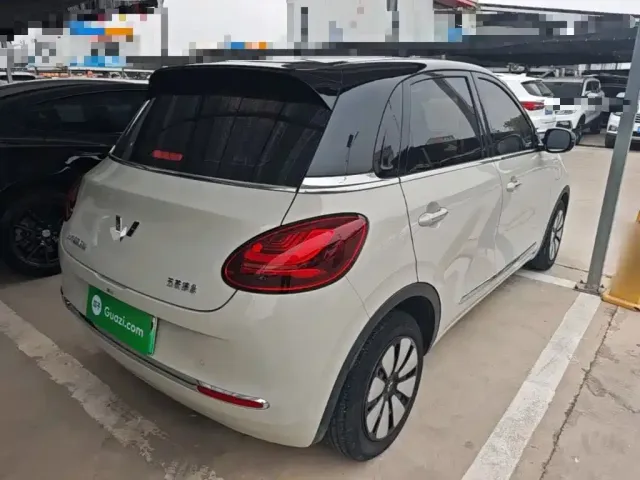 Wuling Bingo — Фото автомобиля 6