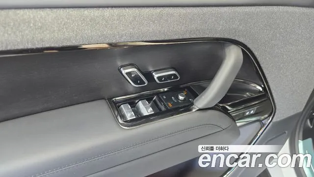 Land Rover Range Rover Sport 3rd Gen — Фото автомобиля 30