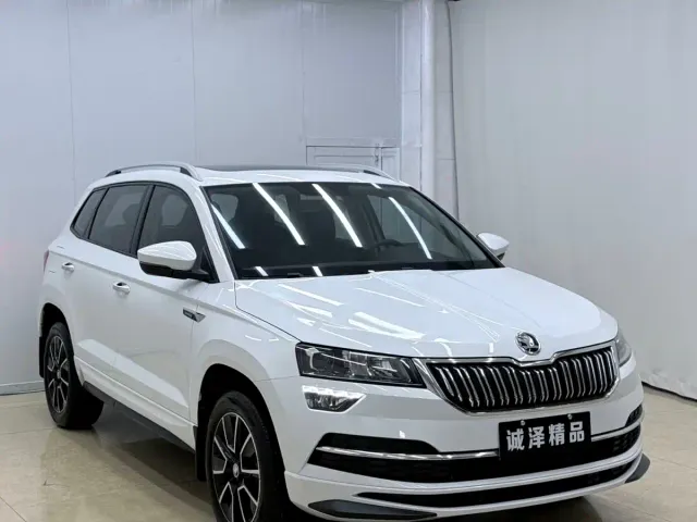 Skoda Karoq — Фото автомобиля 3