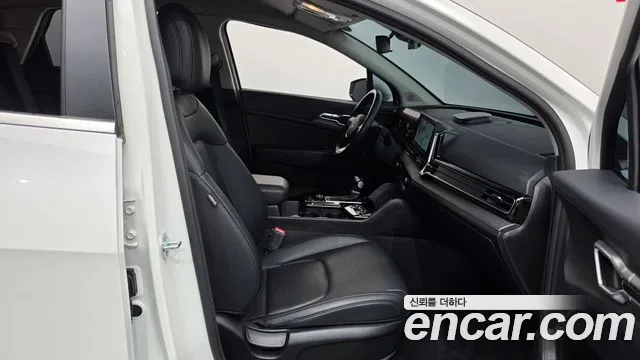Kia Sportage Sportage 5-е поколение Бензин 1.6 турбо 2WD — Фото автомобиля 25