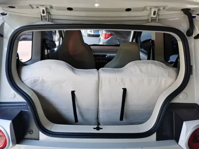 Wuling Hongguang Mini EV — Фото автомобиля 18