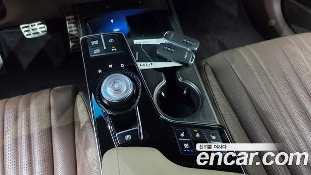 Kia K8 Hybrid — Фото автомобиля 12