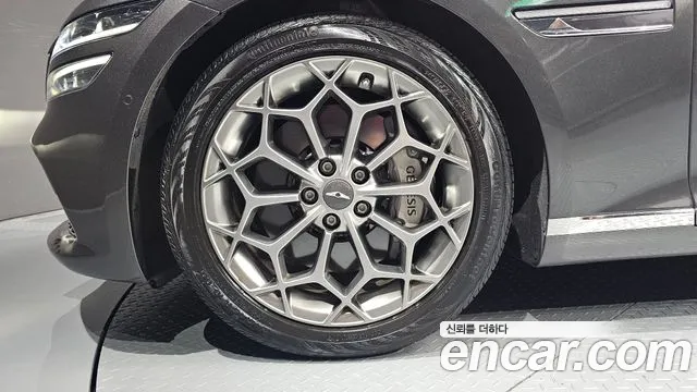 Genesis G80 RG3 — Фото автомобиля 5