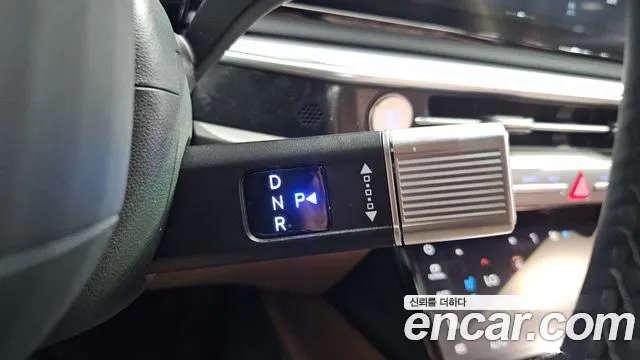 Hyundai Grandeur GN7 — Фото автомобиля 9
