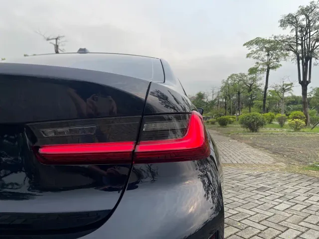BMW 3 Series — Фото автомобиля 20