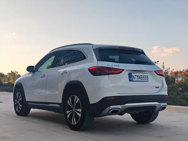 Mercedes-Benz GLA-Class — Фото автомобиля 7