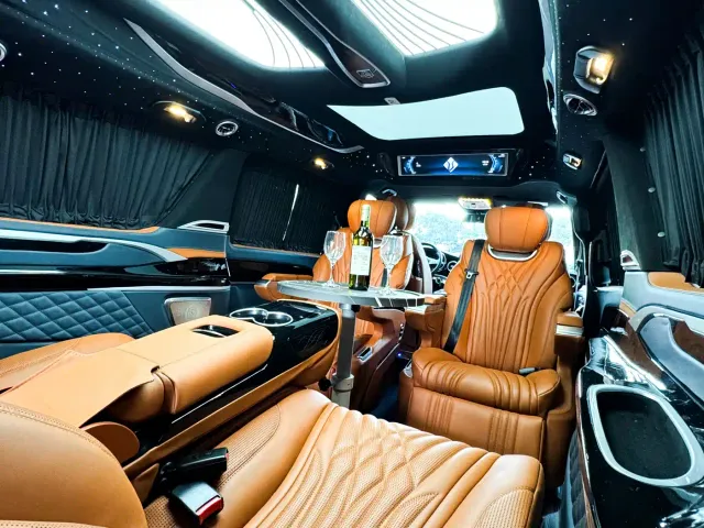 Yasheng Auto Yasheng V-Class — Фото автомобиля 26