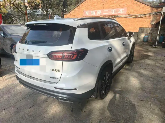 Chery Tiggo 8 PLUS — Фото автомобиля 12