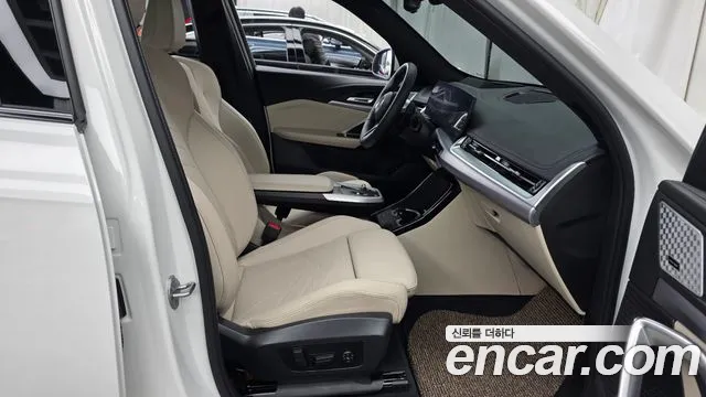 BMW X1 U11 — Фото автомобиля 11