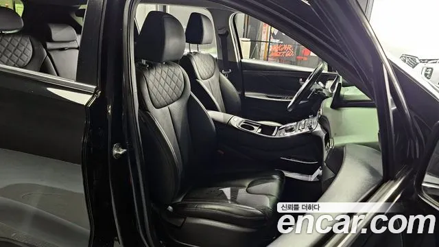 Hyundai Santafe — Фото автомобиля 12