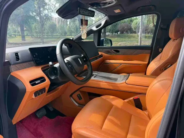 Wey Alpine — Фото автомобиля 6