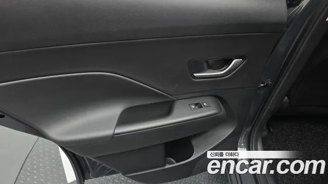 Hyundai Kona — Фото автомобиля 23