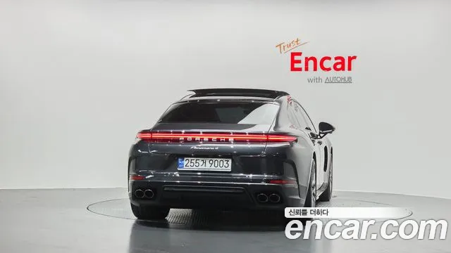 Porsche Panamera 976 — Фото автомобиля 3