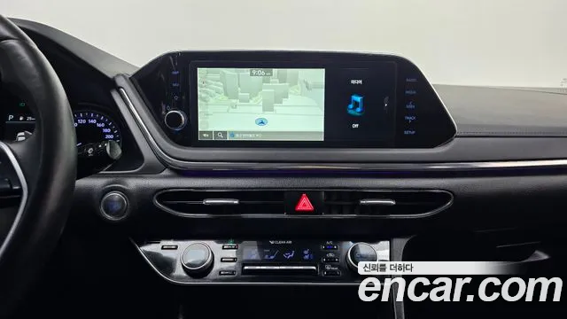 Hyundai Sonata — Фото автомобиля 21