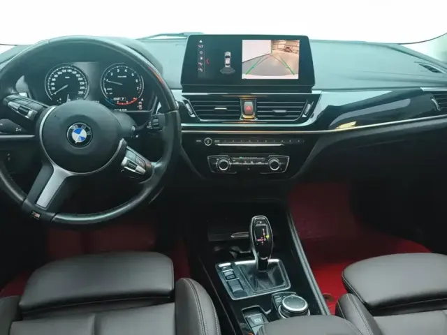 BMW 1 Series — Фото автомобиля 12