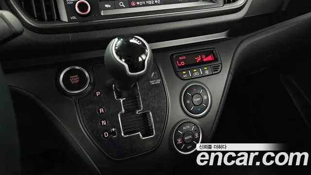 Kia RAY Новый Kia Ray Signature X Line — Фото автомобиля 9