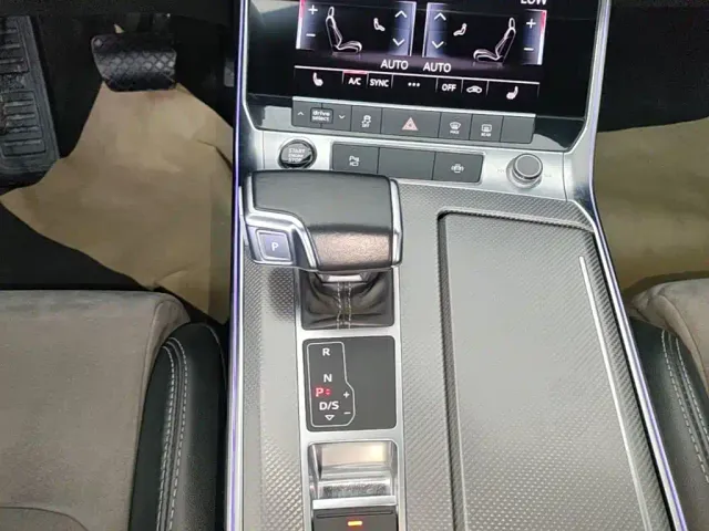 Audi A6L — Фото автомобиля 13