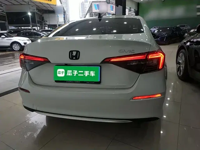 Honda Civic — Фото автомобиля 5