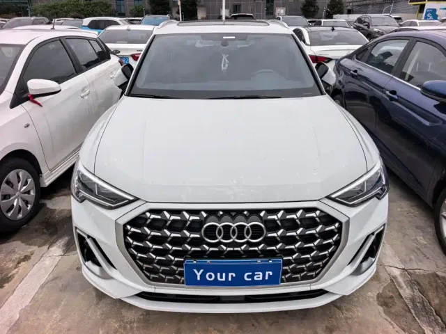 Audi Q3 — Фото автомобиля 2