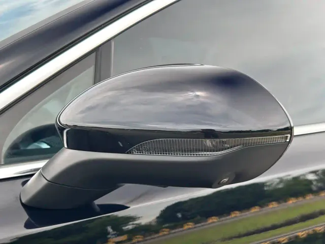 Hongqi H5 — Фото автомобиля 14