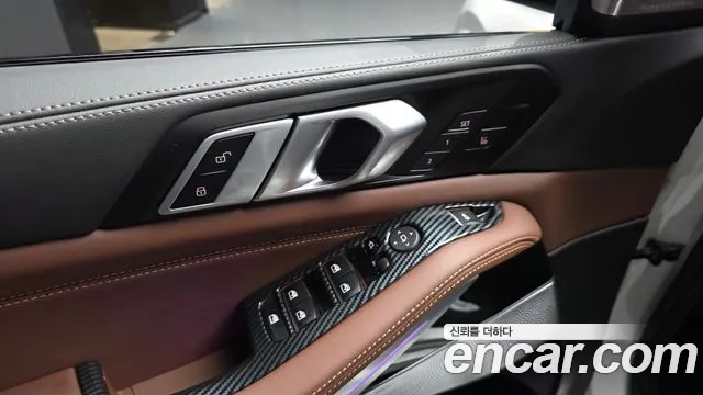 BMW X5 xDrive 40i M Sport — Фото автомобиля 28