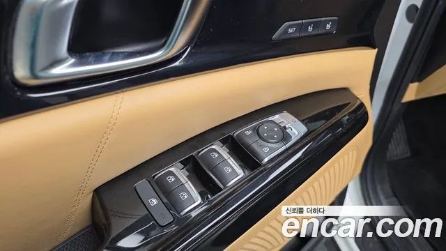 Kia Canival — Фото автомобиля 12