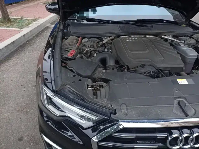 Audi A6L — Фото автомобиля 18