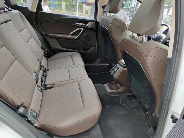 BMW X1 — Фото автомобиля 11
