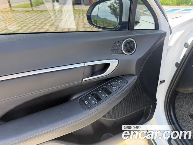 Hyundai Sonata Inspiration — Фото автомобиля 11