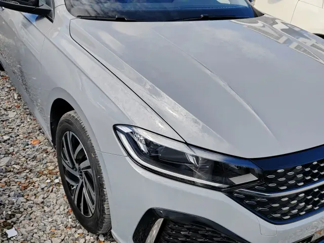 Volkswagen Lavida 2024 Model 300TSI DSG Starlight Leading Edition — Фото автомобиля 3