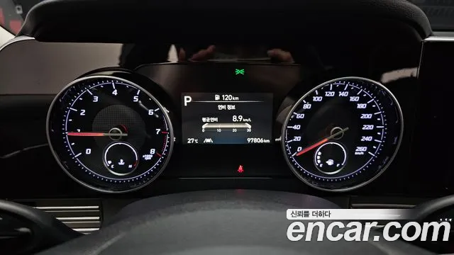 Hyundai Grandeur New — Фото автомобиля 8